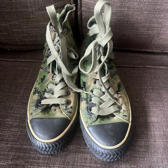 RARE FIND DiCKIES Camo  High Top Sneakers  Men’s 7 Women’s 8.5 - Picture 1 of 7